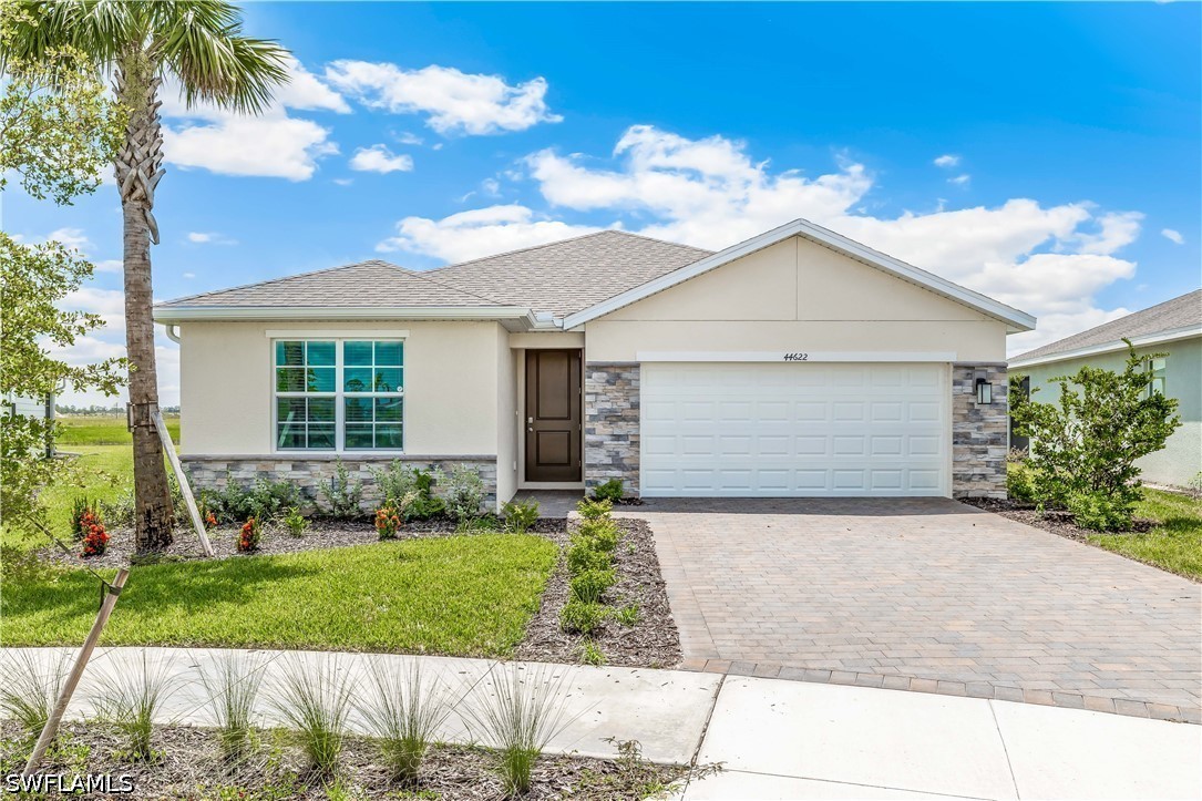 17755 SHADE TREE LOOP Property Photo 1