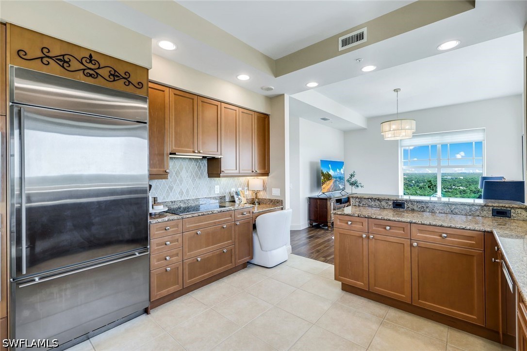 455 Cove Tower Dr 1701 Property Photo 11