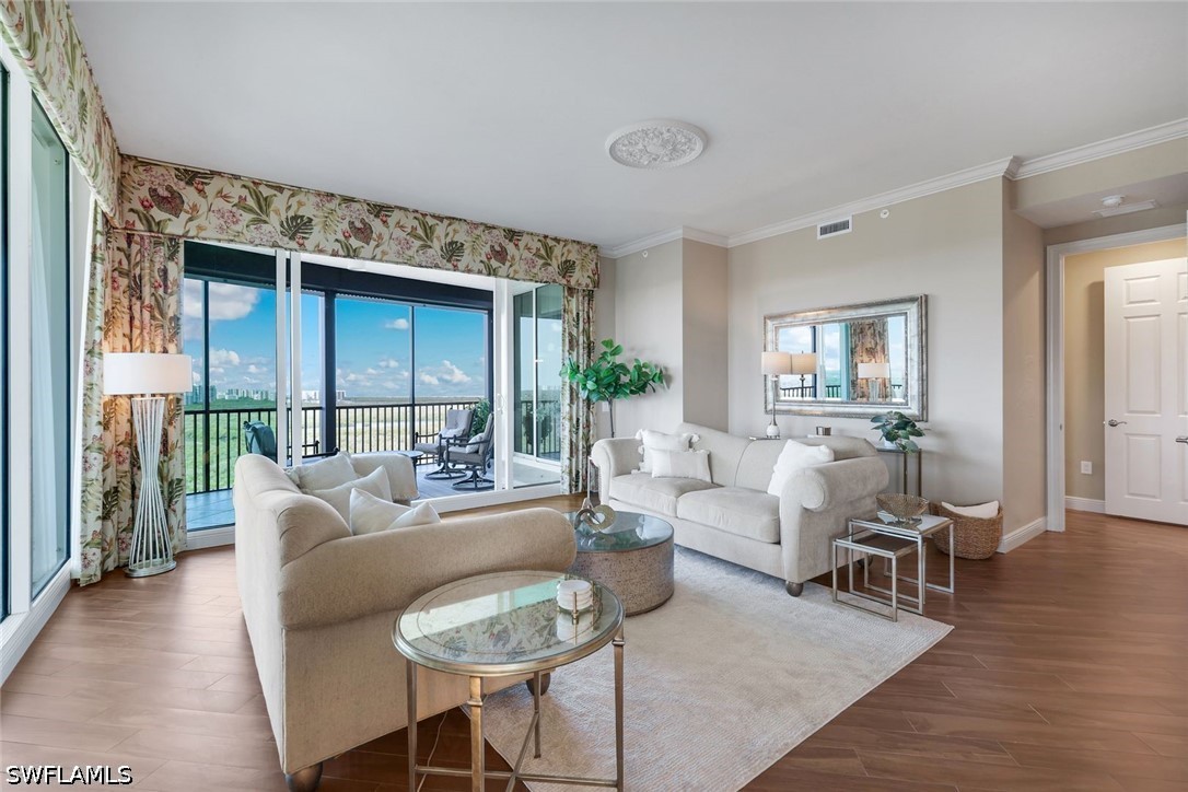 455 Cove Tower Dr 1701 Property Photo 17