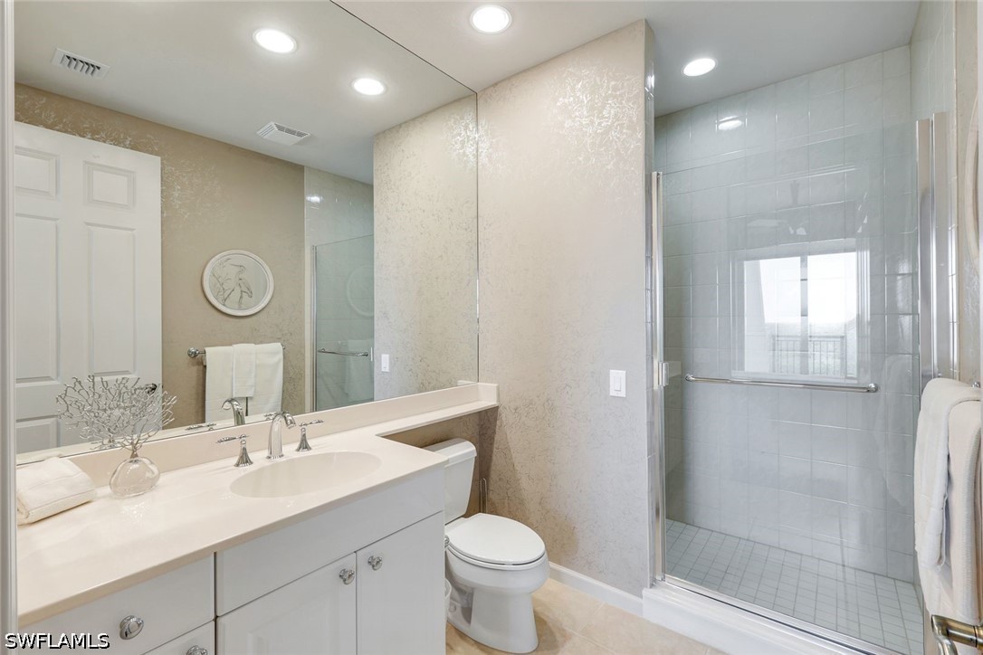 455 Cove Tower Dr 1701 Property Photo 27