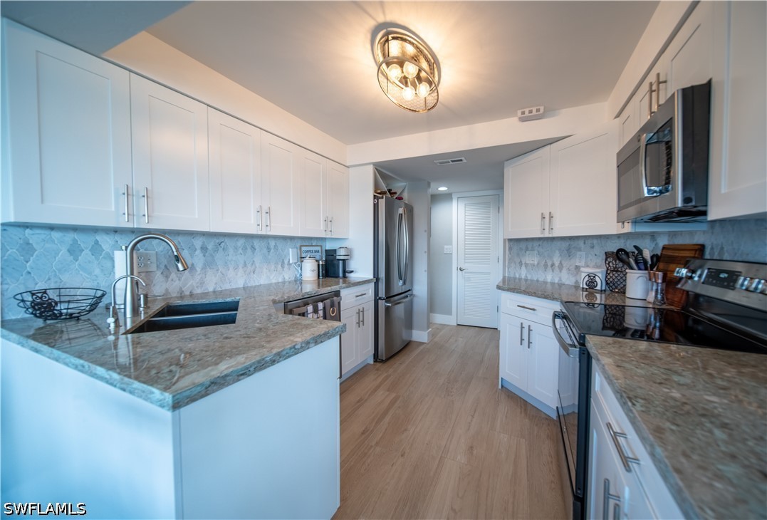 226026284 Property Photo 23