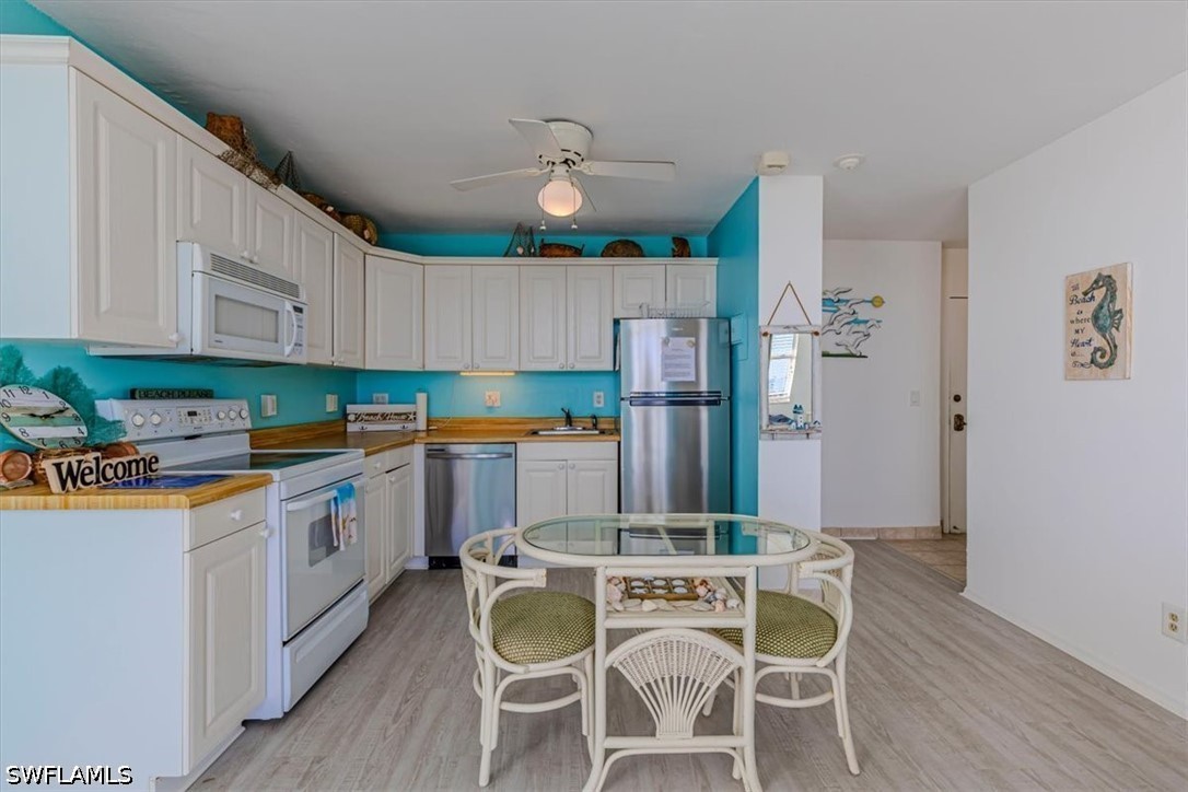 7330 Estero Blvd 1107 Property Photo 6