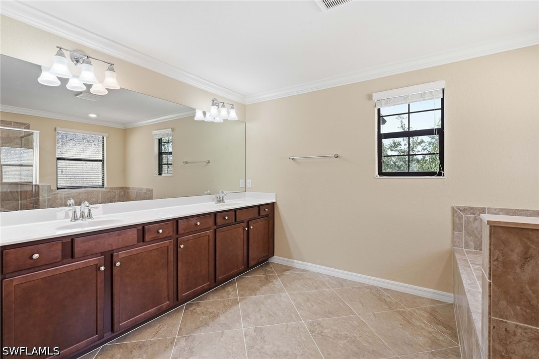 4381 Madagascar Palm Way Property Photo 29