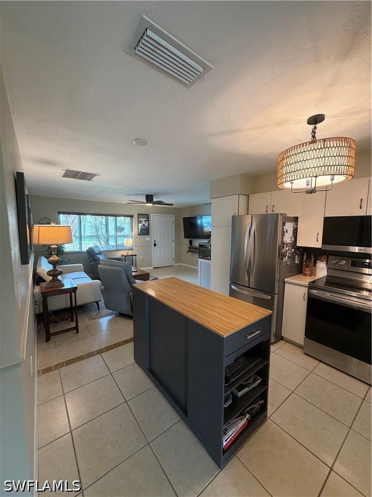 11543 Chapman Ave Property Photo 8