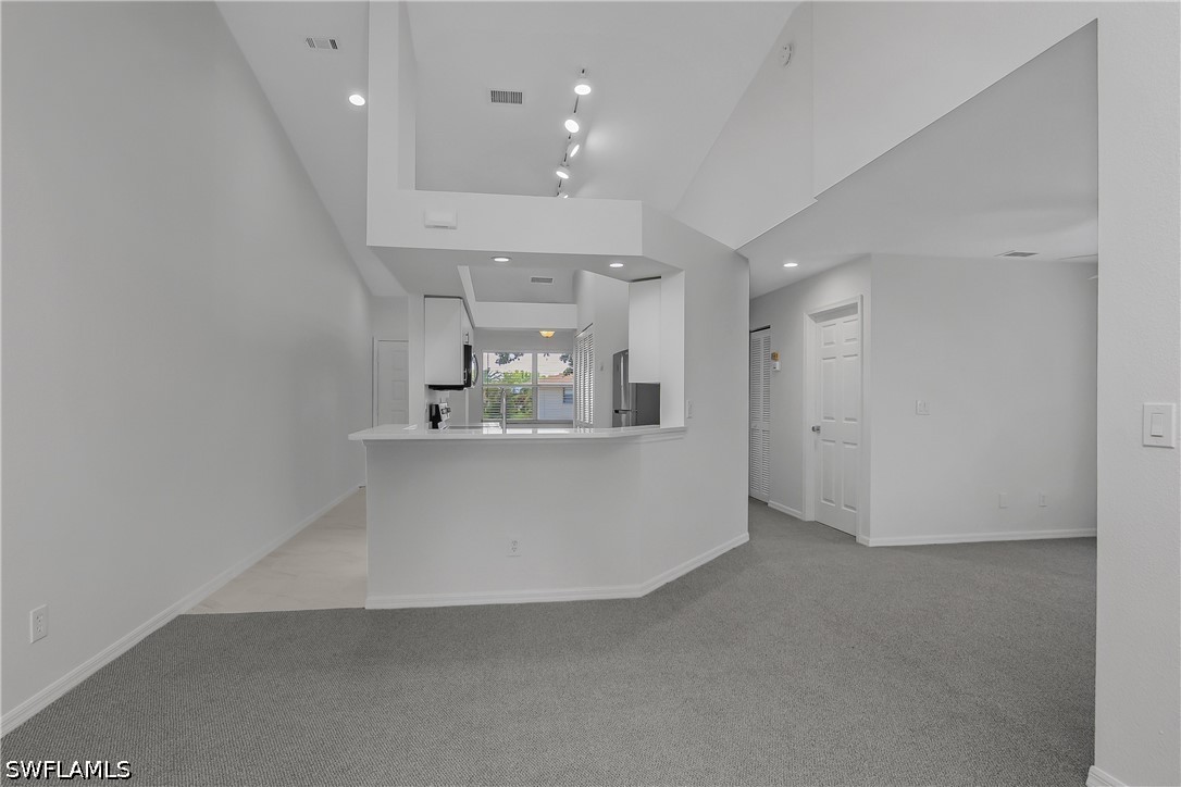 226026418 Property Photo 8