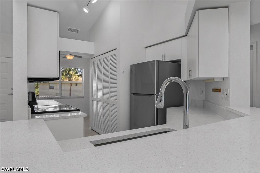 226026418 Property Photo 11