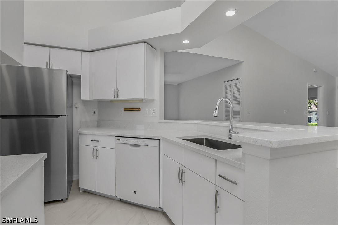226026418 Property Photo 13