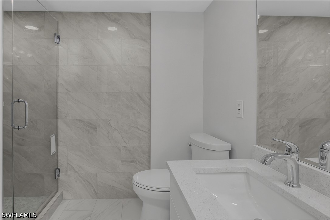 226026418 Property Photo 21