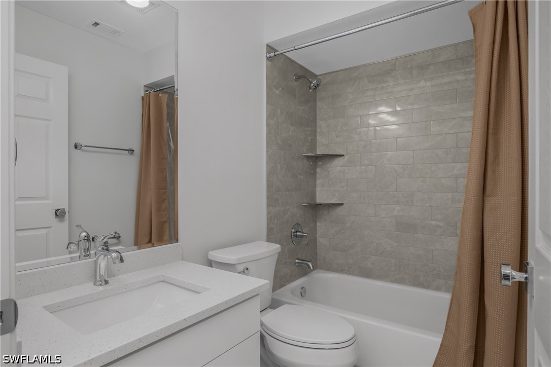 226026418 Property Photo 23
