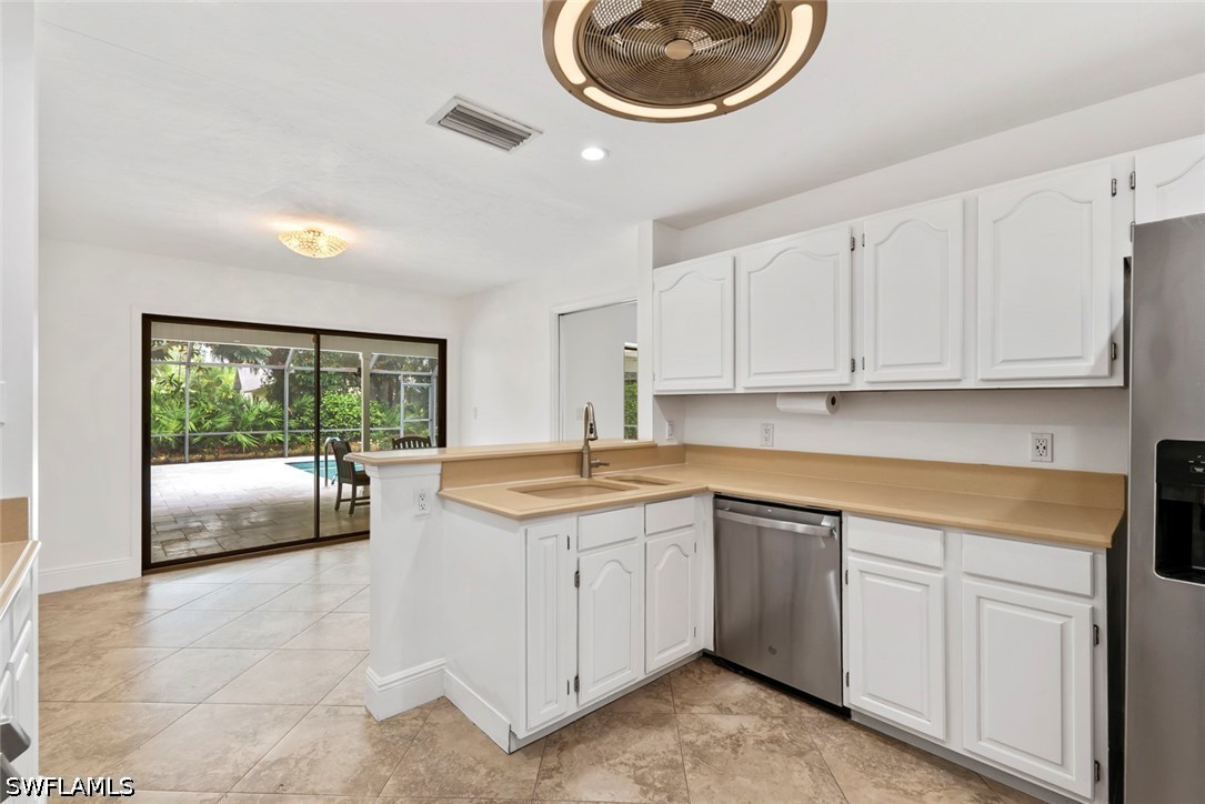 2251 Queens Way Property Photo 11
