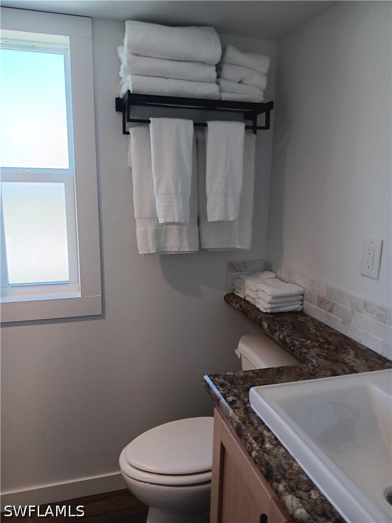 224 Riverclub Ct Property Photo 10