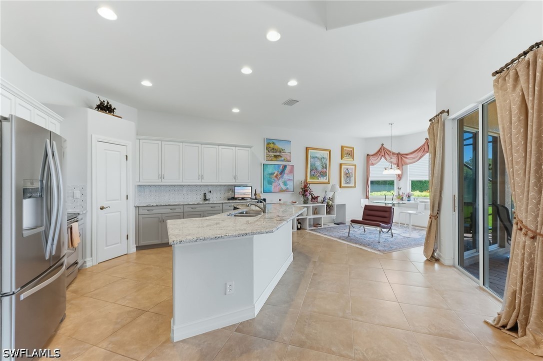 6168 Dogleg Dr Property Photo 10