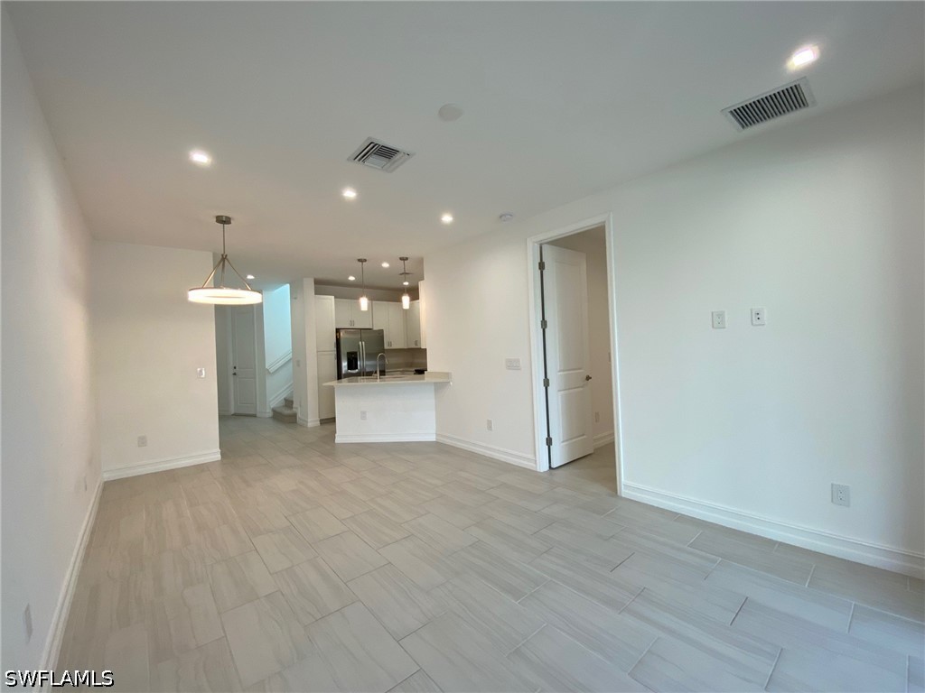 7530 Rockefeller Dr Property Photo 4