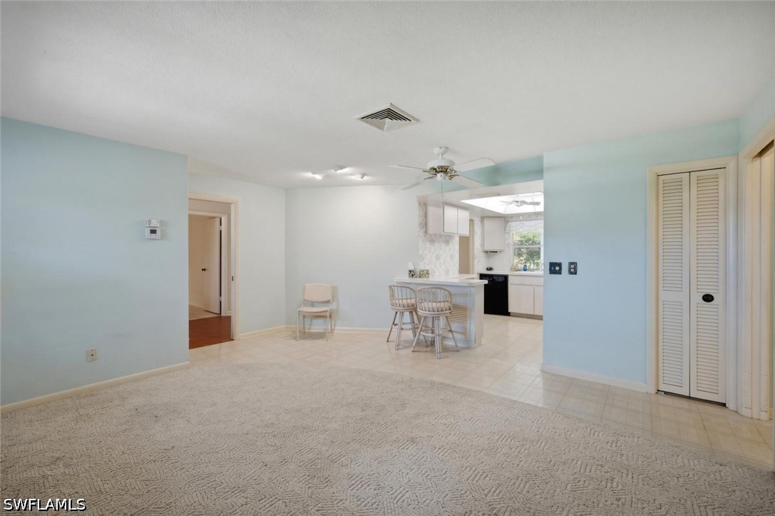 4443 Lakewood Blvd Property Photo 14