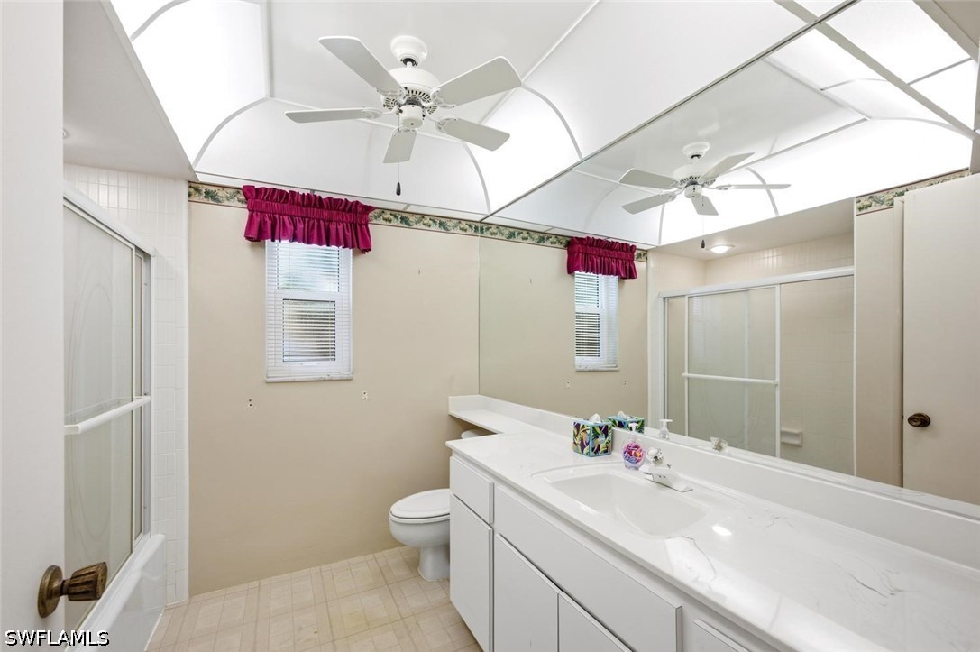 4443 Lakewood Blvd Property Photo 26