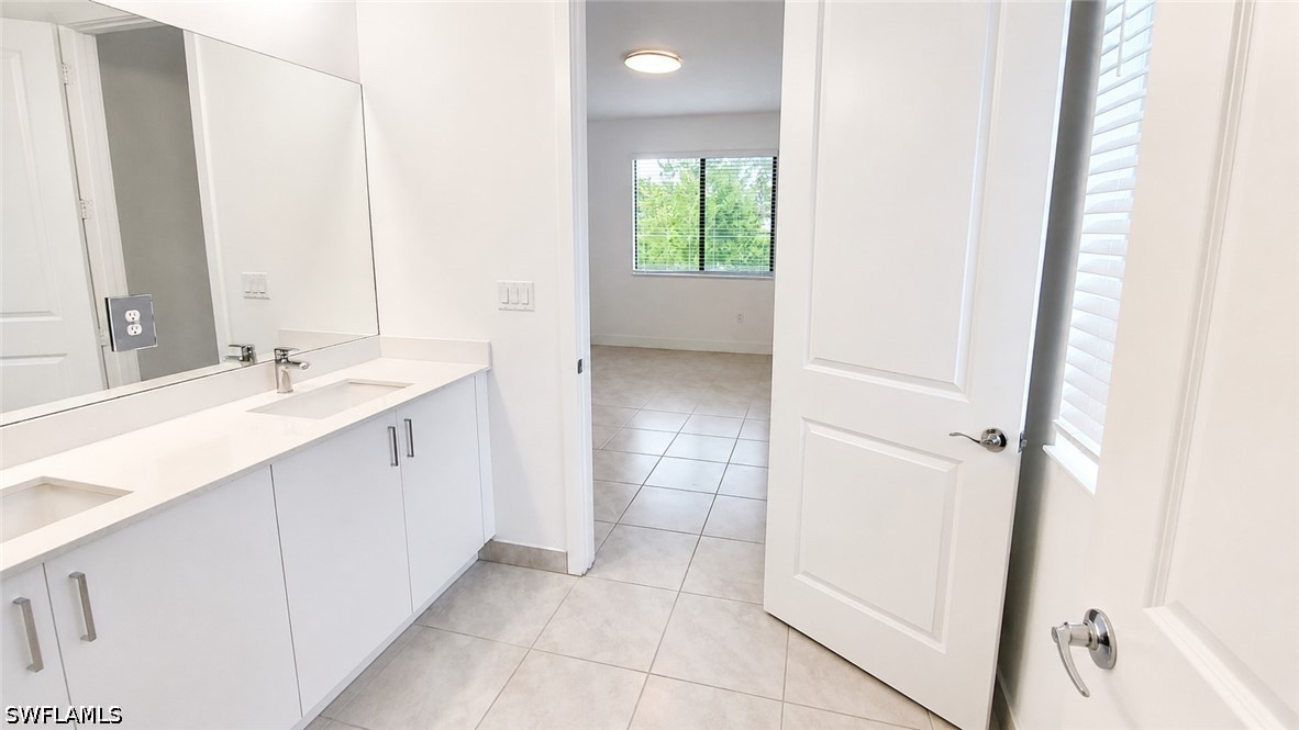 5245 Marano Dr Property Photo 10