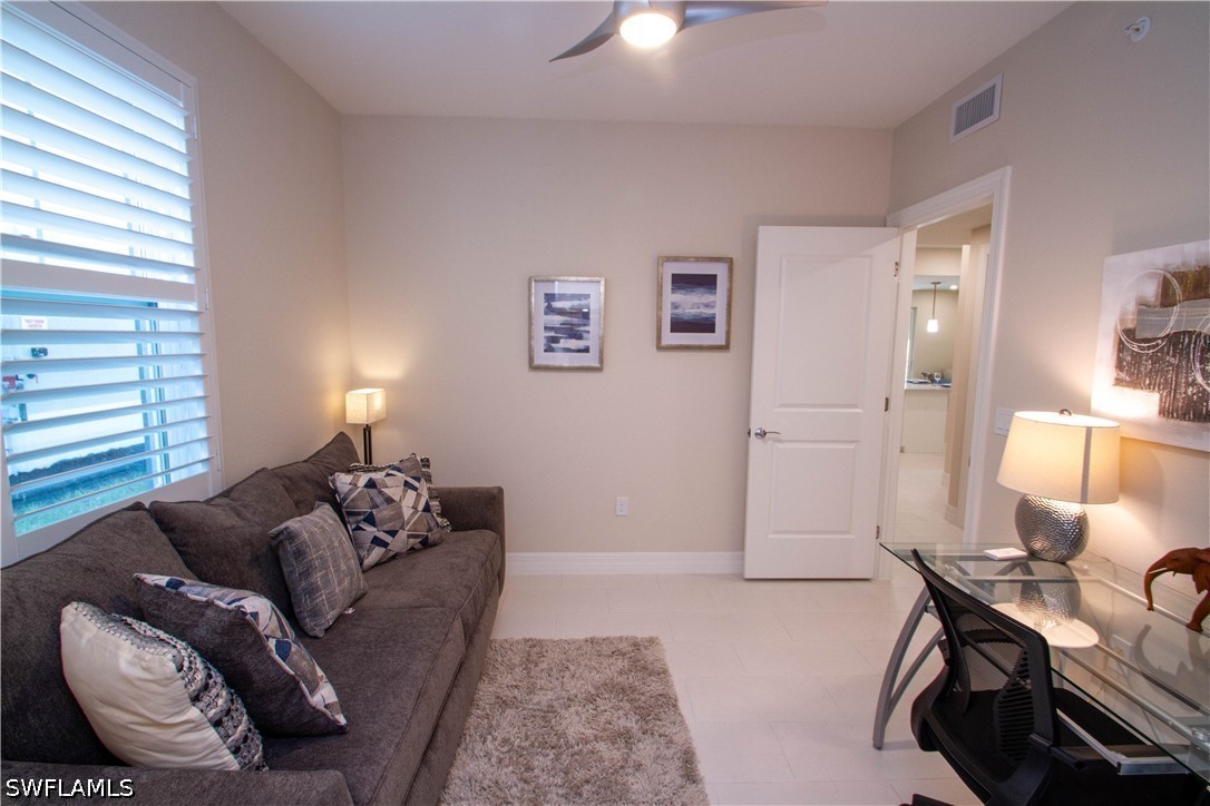 262 Indies Dr 101 Property Photo 21