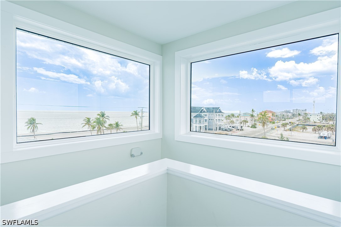 3749 Estero Blvd Property Photo 42