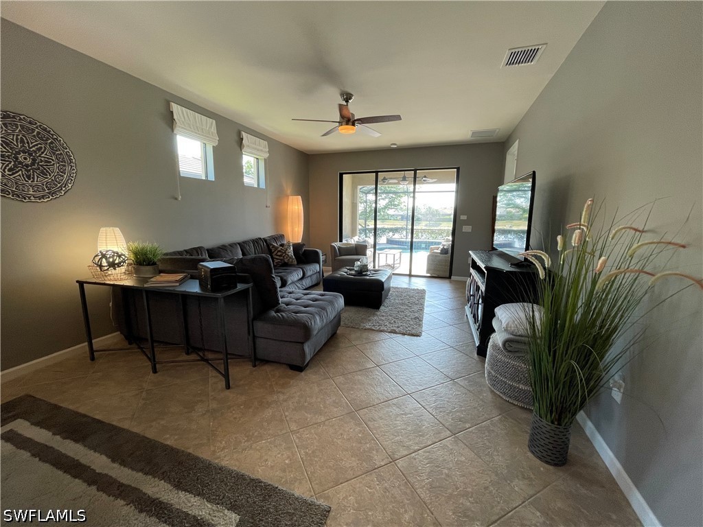 7631 Jacaranda Ln Property Photo 20