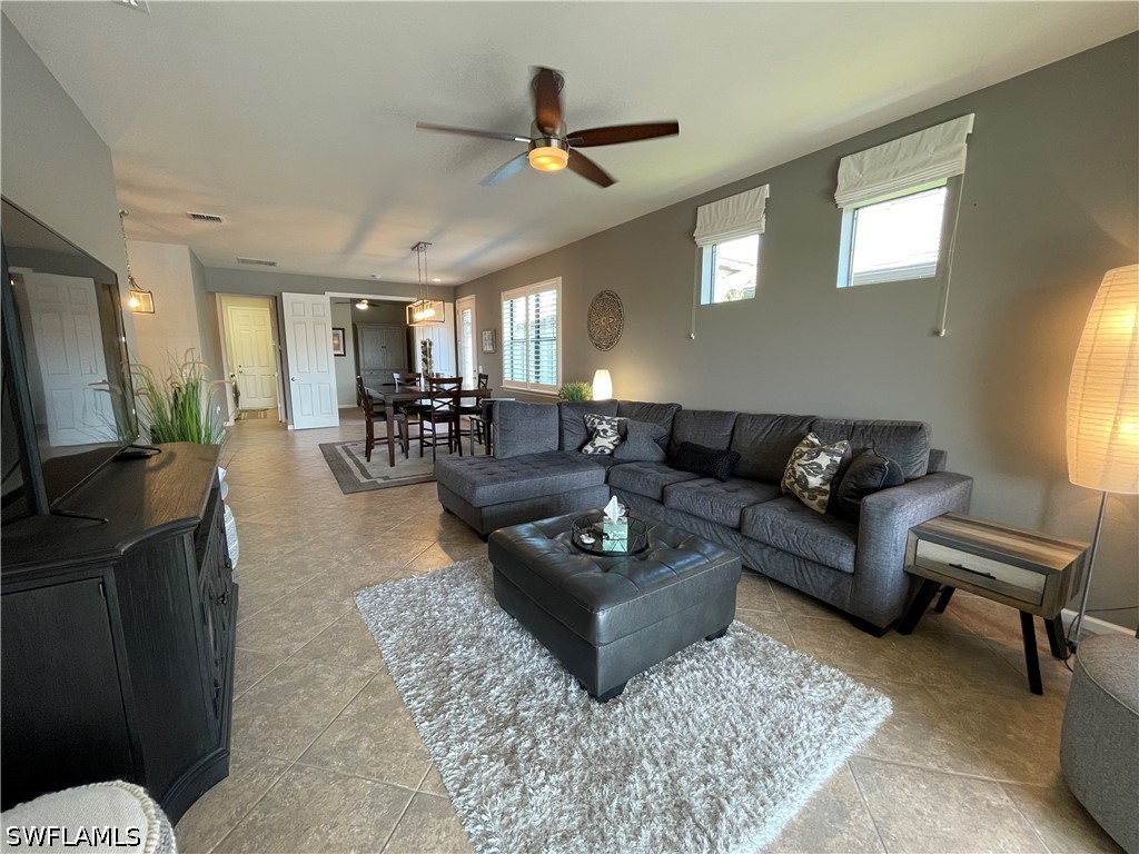 7631 Jacaranda Ln Property Photo 21