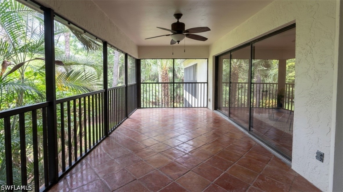 1826 Kings Lake Blvd 203 Property Photo 4