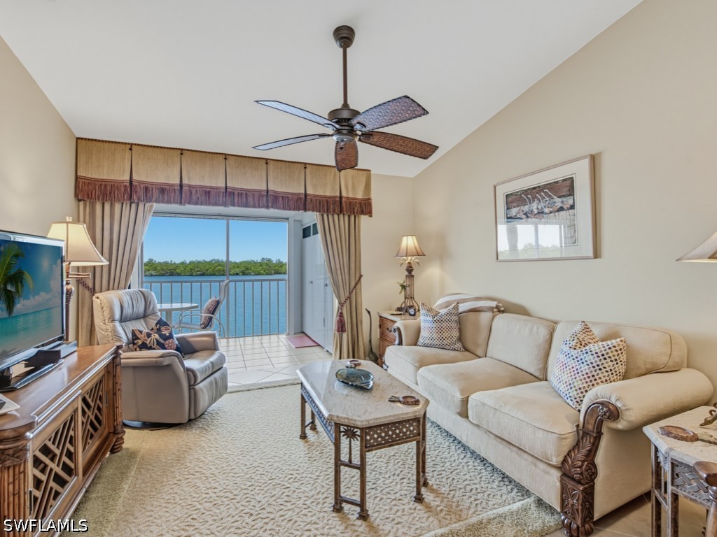 1045 Mainsail Dr 413 Property Photo 8