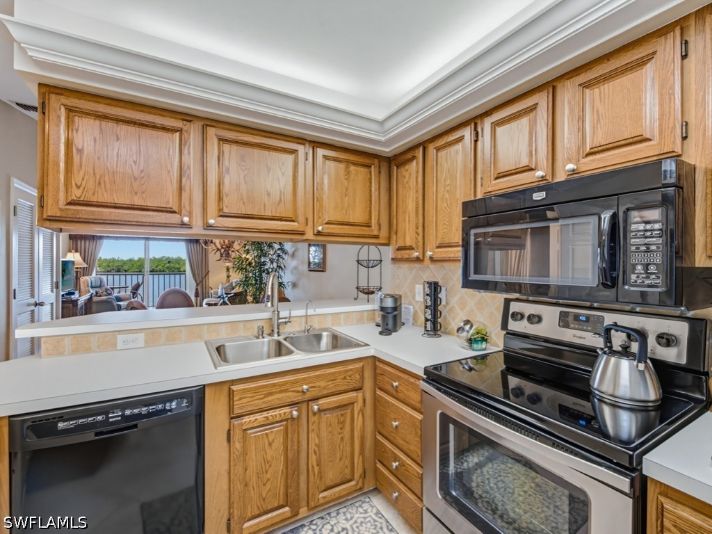1045 Mainsail Dr 413 Property Photo 10