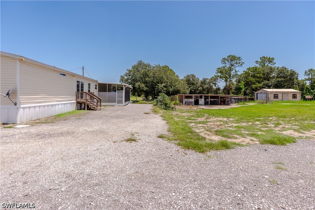585 S Lindero St Property Photo 28