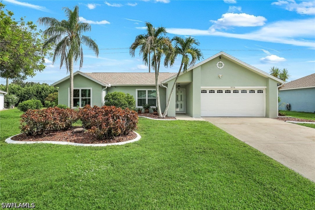 9814 Country Oaks Dr Property Photo 1