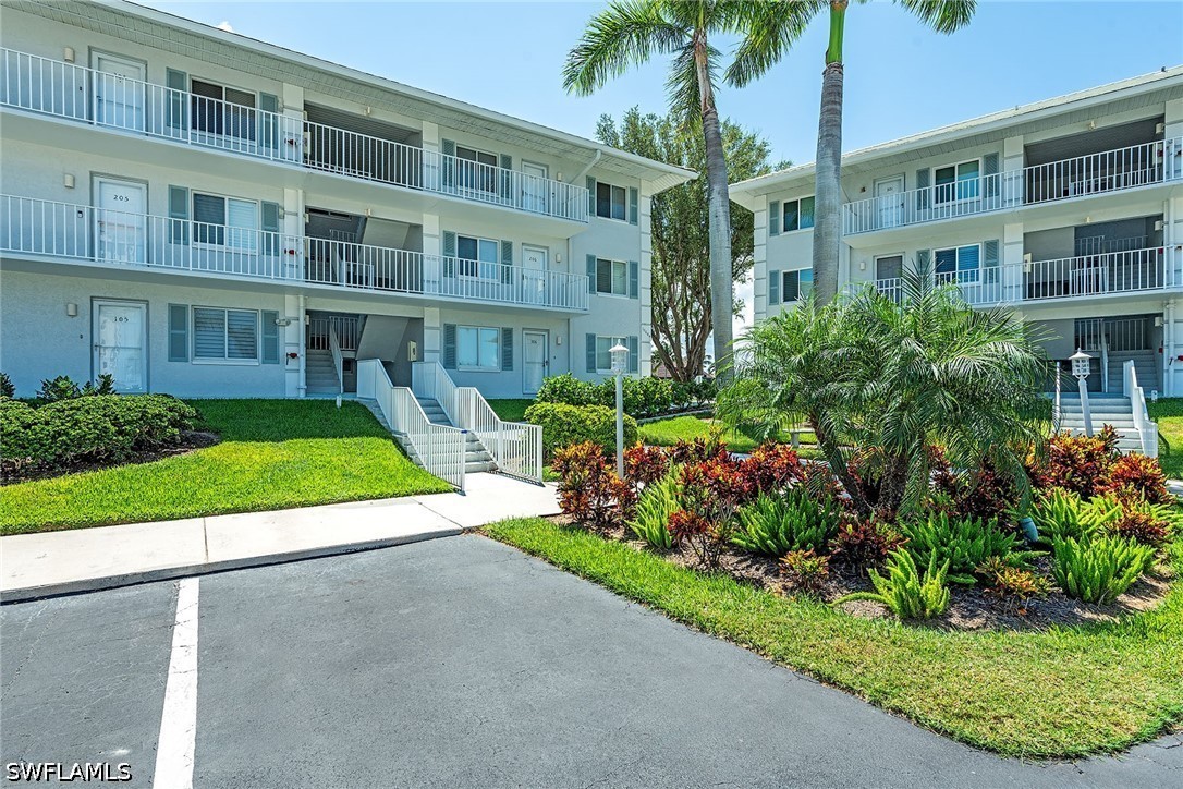 10684 Gulf Shore DR B-305 Property Photo 1