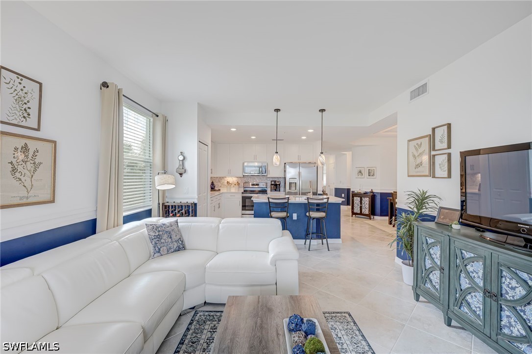5835 Double Eagle Cir 4728 Property Photo 8