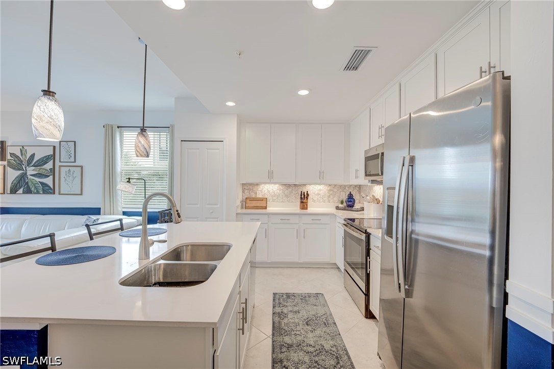 5835 Double Eagle Cir 4728 Property Photo 13