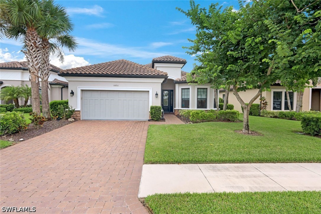 19711 Estero Pointe Ln Property Photo 3