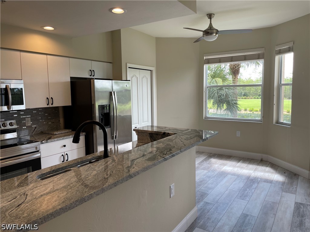 3780 Sawgrass Way 3327 Property Photo 3