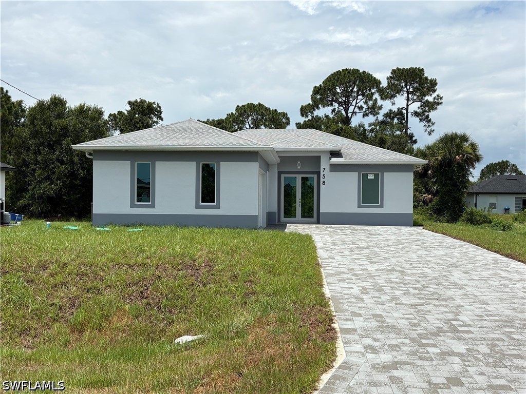 758 Bianca Property Photo 1