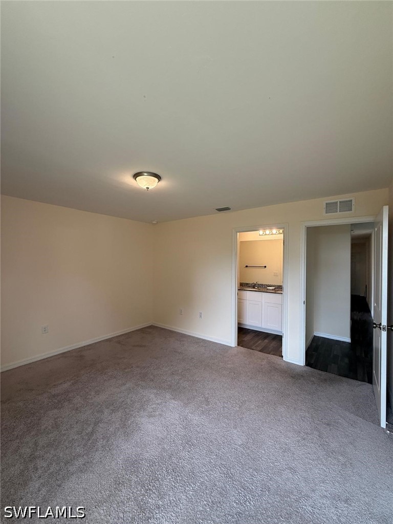 26 Ne 12th Ter Property Photo 9