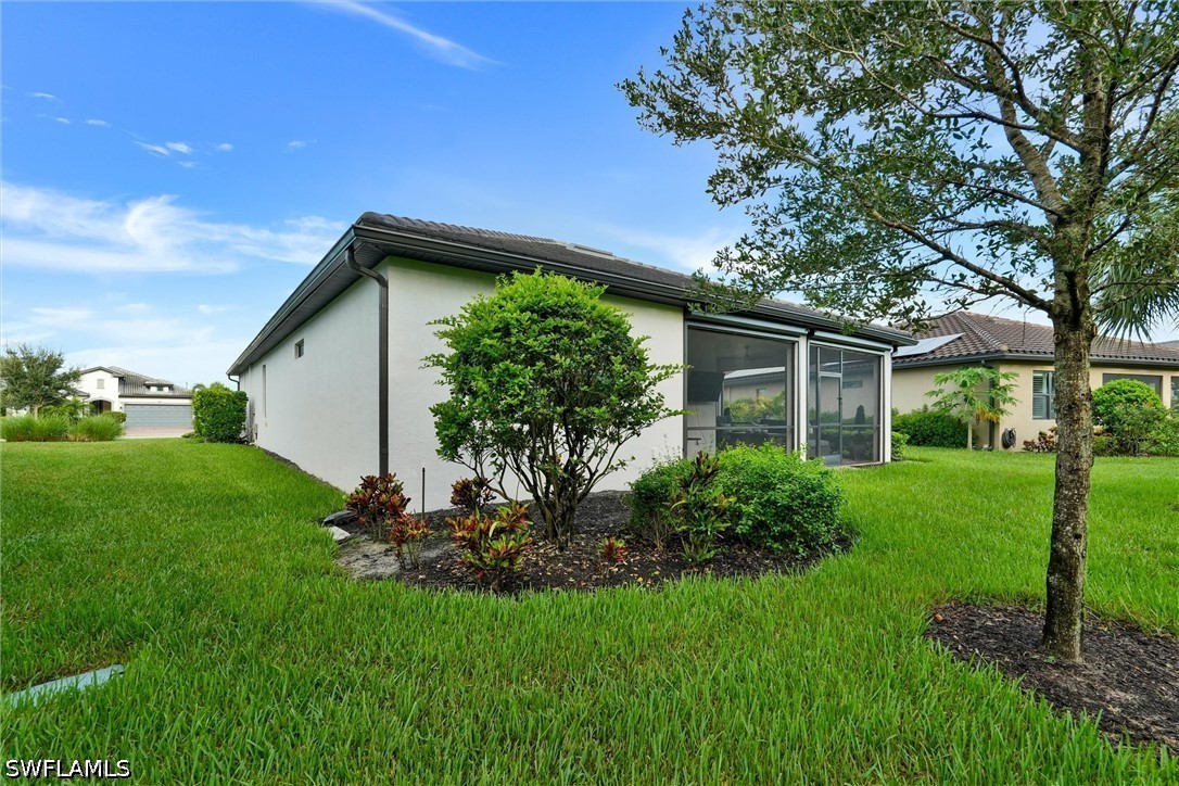 6820 Winding Cypress Dr Property Photo 6