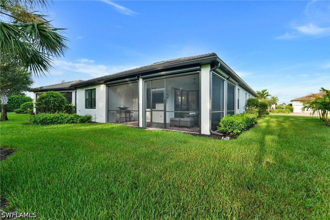 6820 Winding Cypress Dr Property Photo 10
