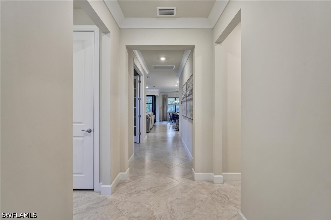 6820 Winding Cypress Dr Property Photo 11