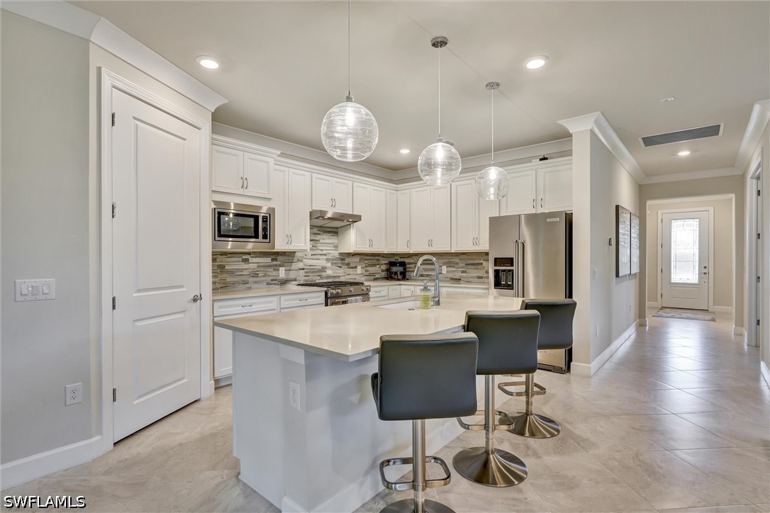 6820 Winding Cypress Dr Property Photo 16