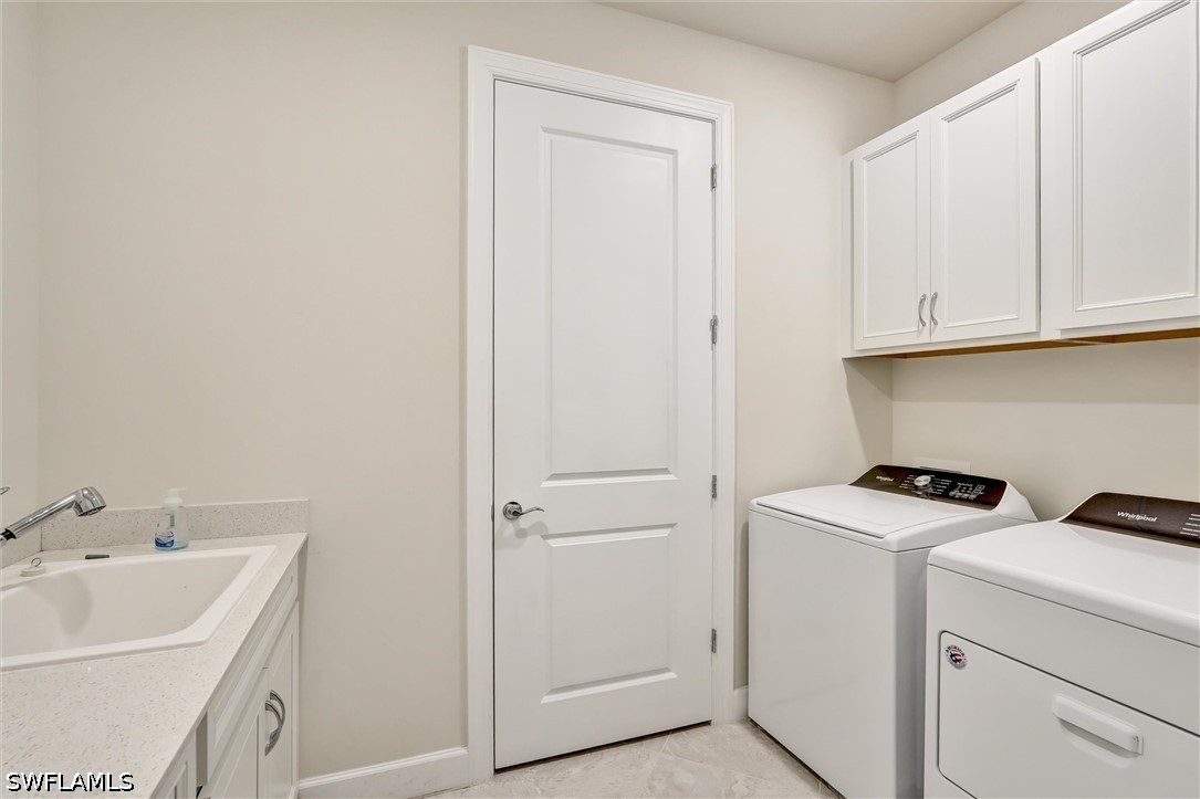 6820 Winding Cypress Dr Property Photo 28