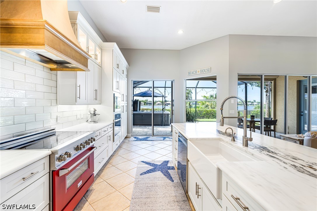 5589 Whispering Willow WAY