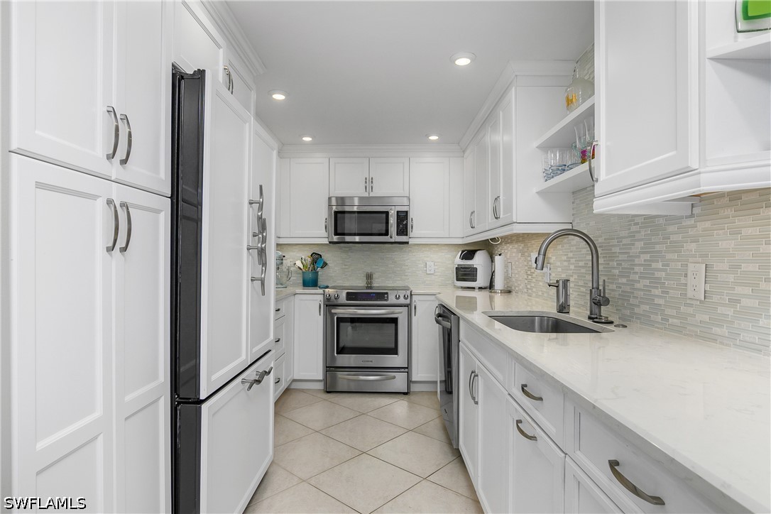 4005 Gulf Shore Blvd N 603 Property Photo 11