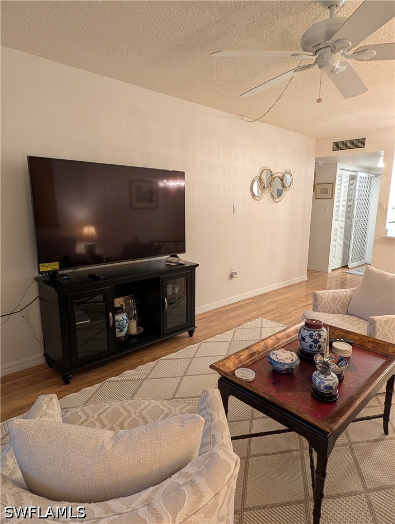 400 Forest Lakes Blvd 106 Property Photo 16