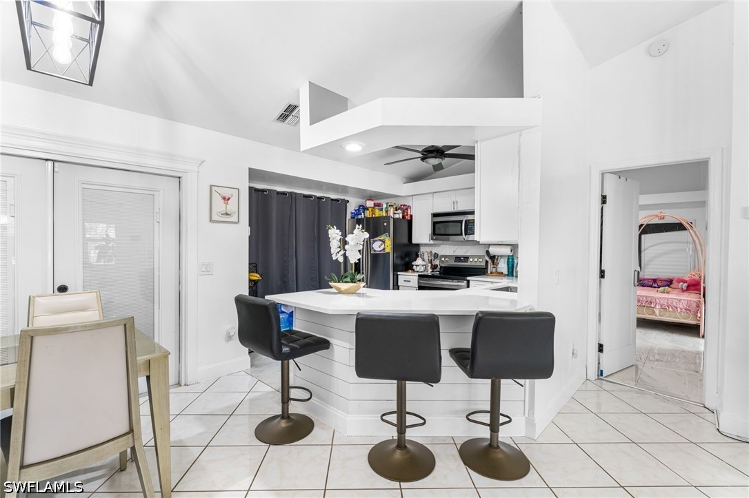 1871 Golden Gate Blvd E Property Photo 13