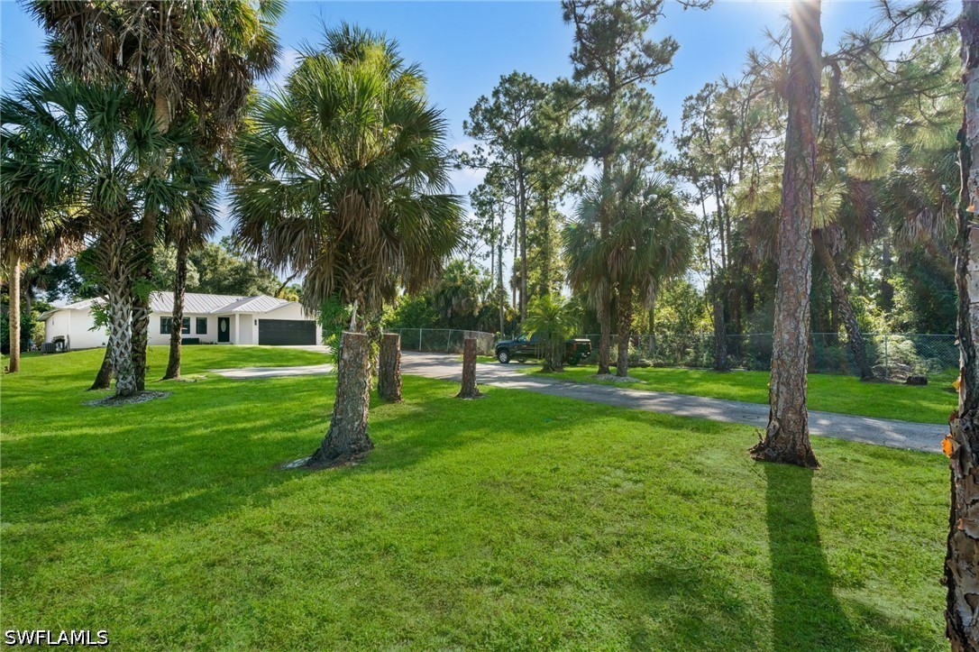1871 Golden Gate Blvd E Property Photo 26