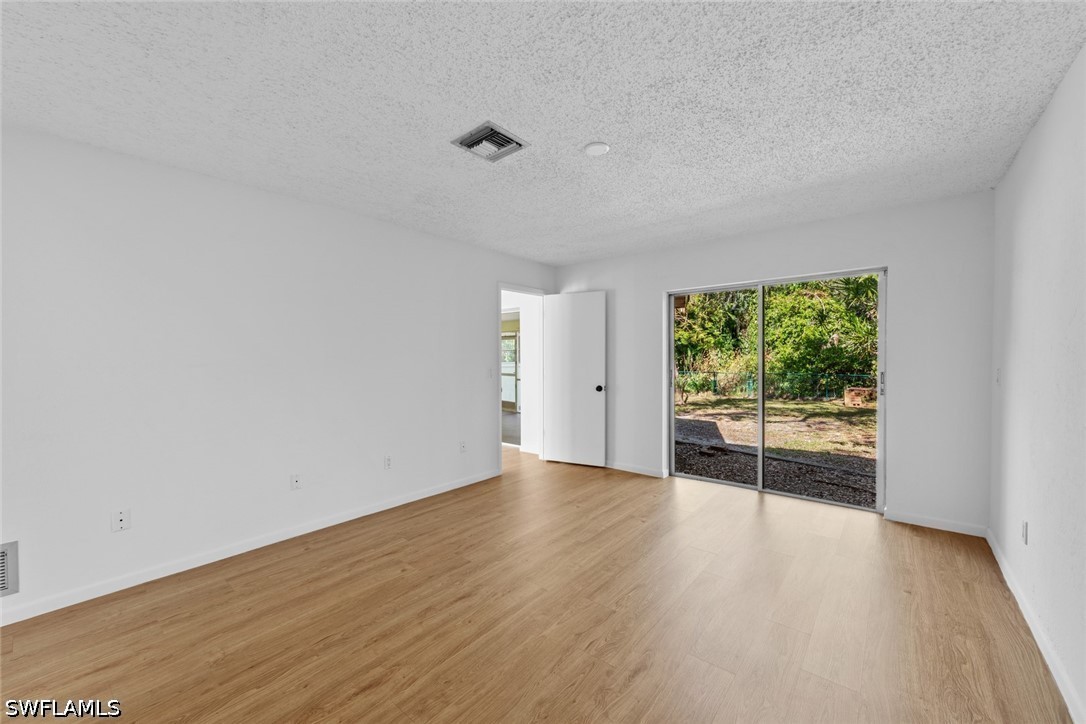 226027507 Property Photo 5