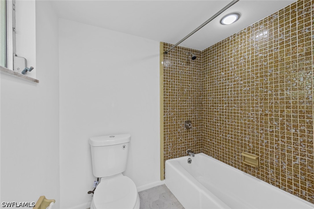 226027507 Property Photo 8