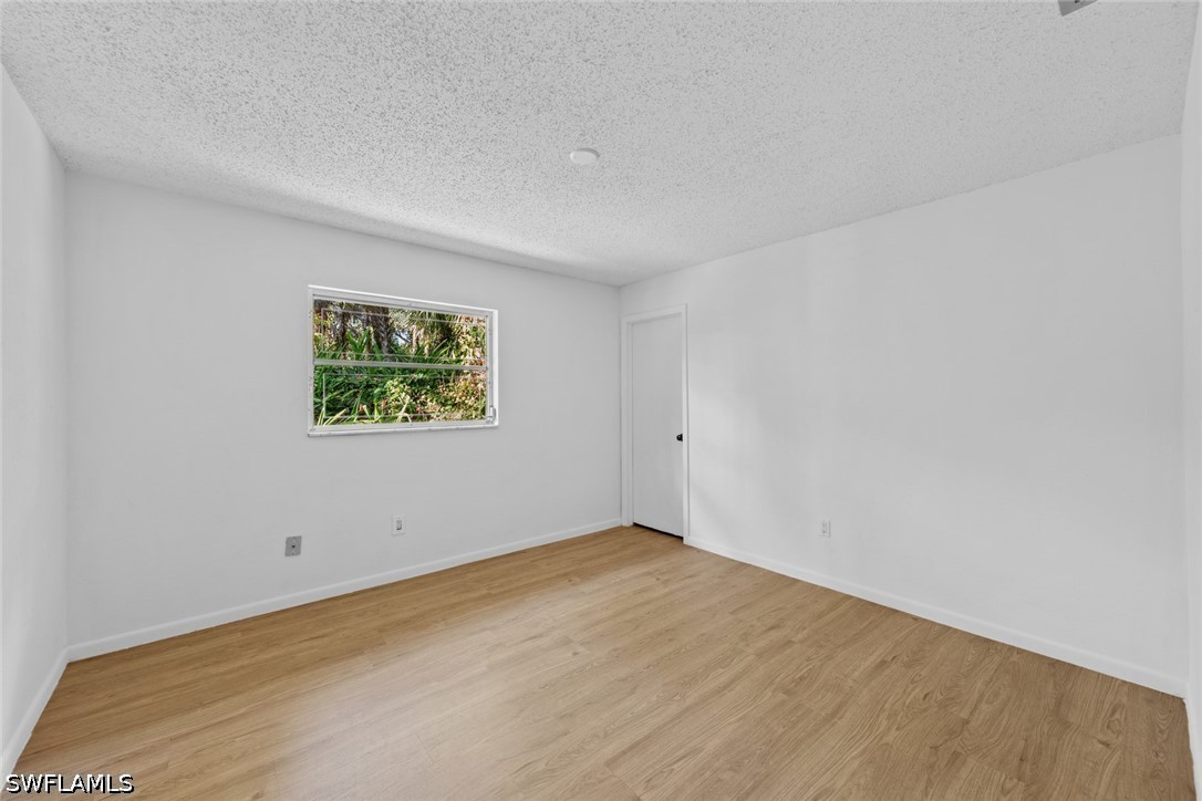 226027507 Property Photo 14