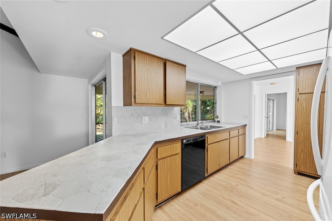 226027507 Property Photo 21